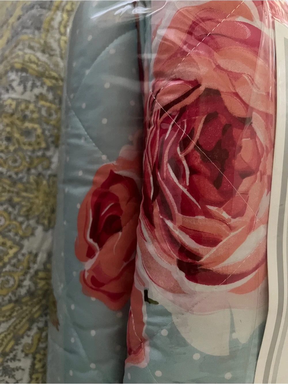 Laguna B Casey King Quilt Set - Pink Roses on Light Blue